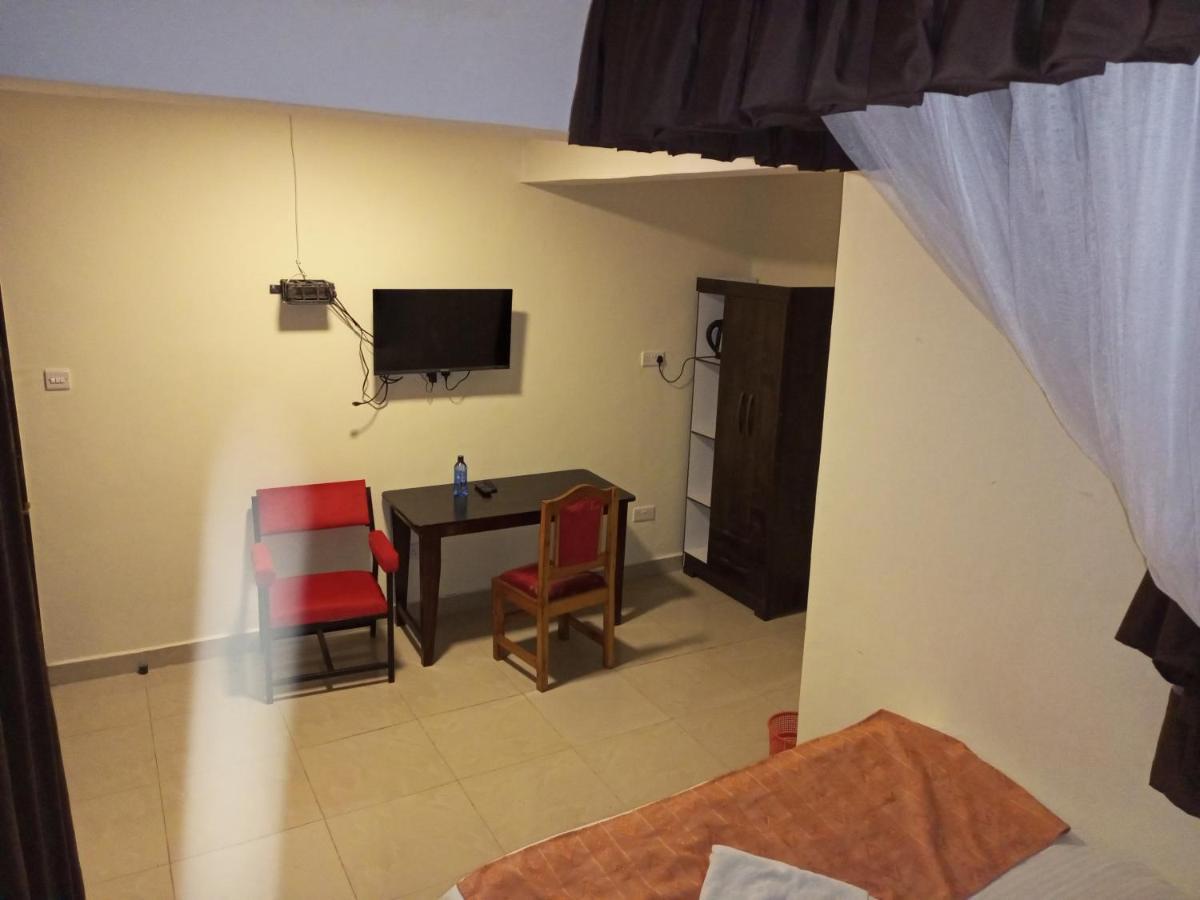 Beach View Hotel - Kisumu Esterno foto